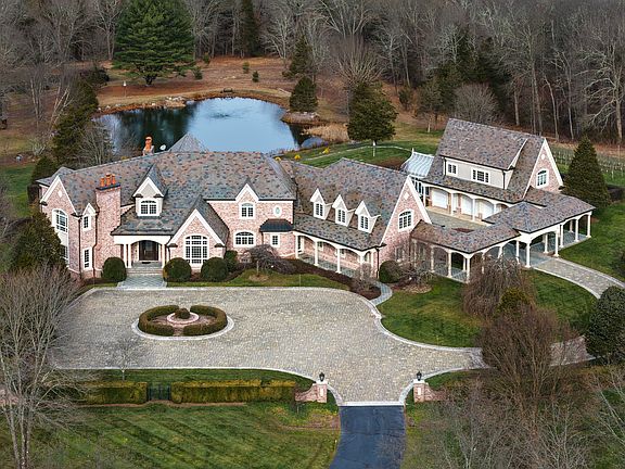 2nd image of 581 Pottersville Rd