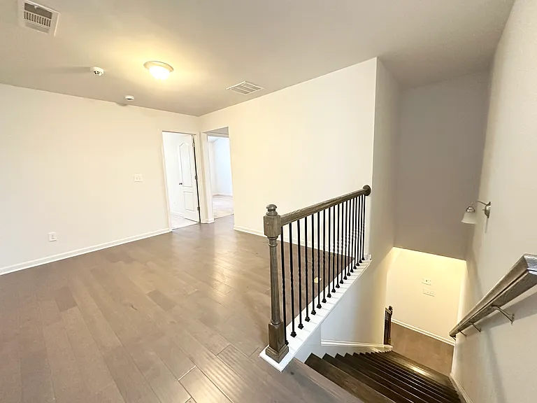 1780 Paxton Dr — Photo 15
