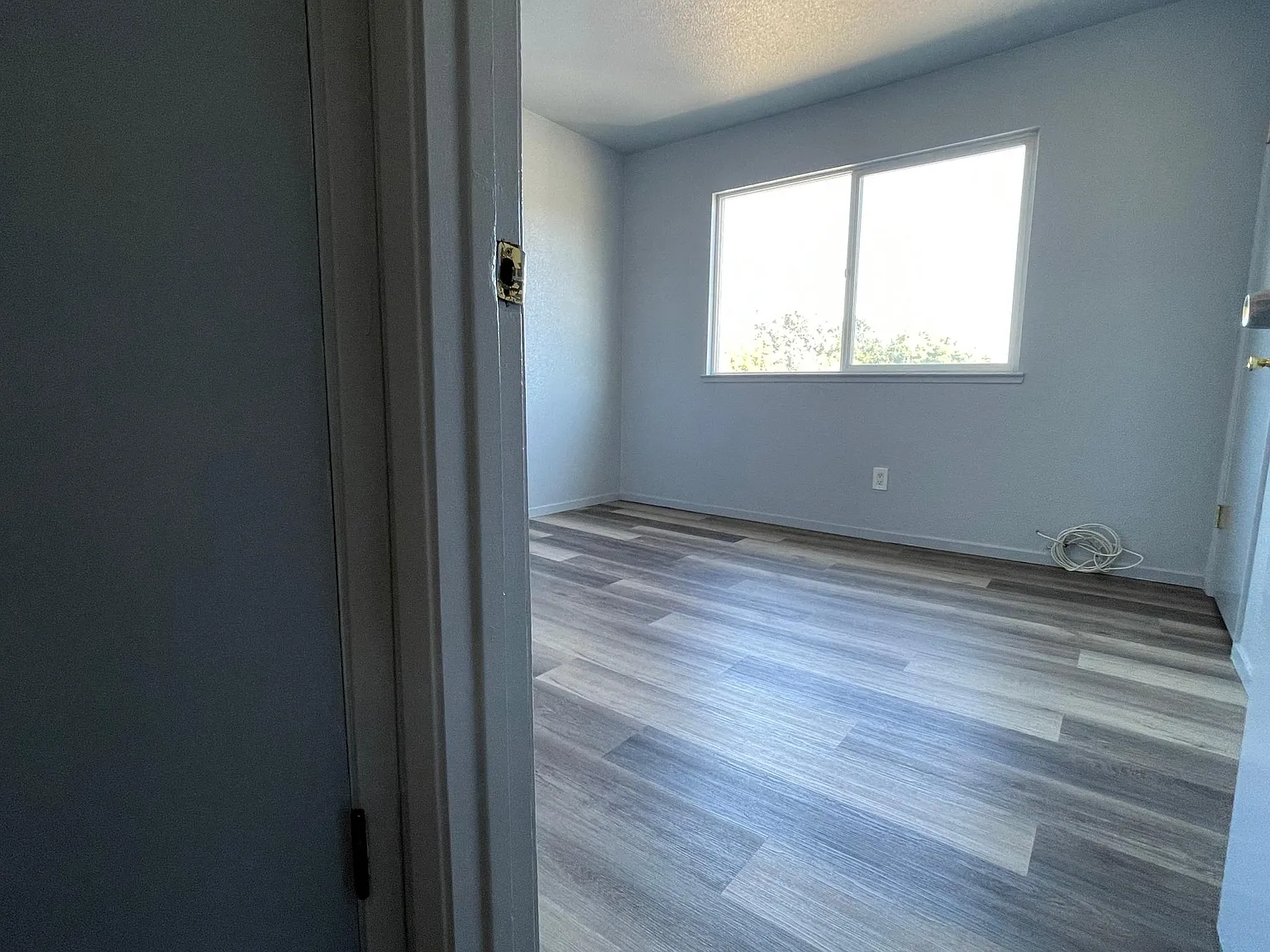 8449 Kelley Dr — Photo 2