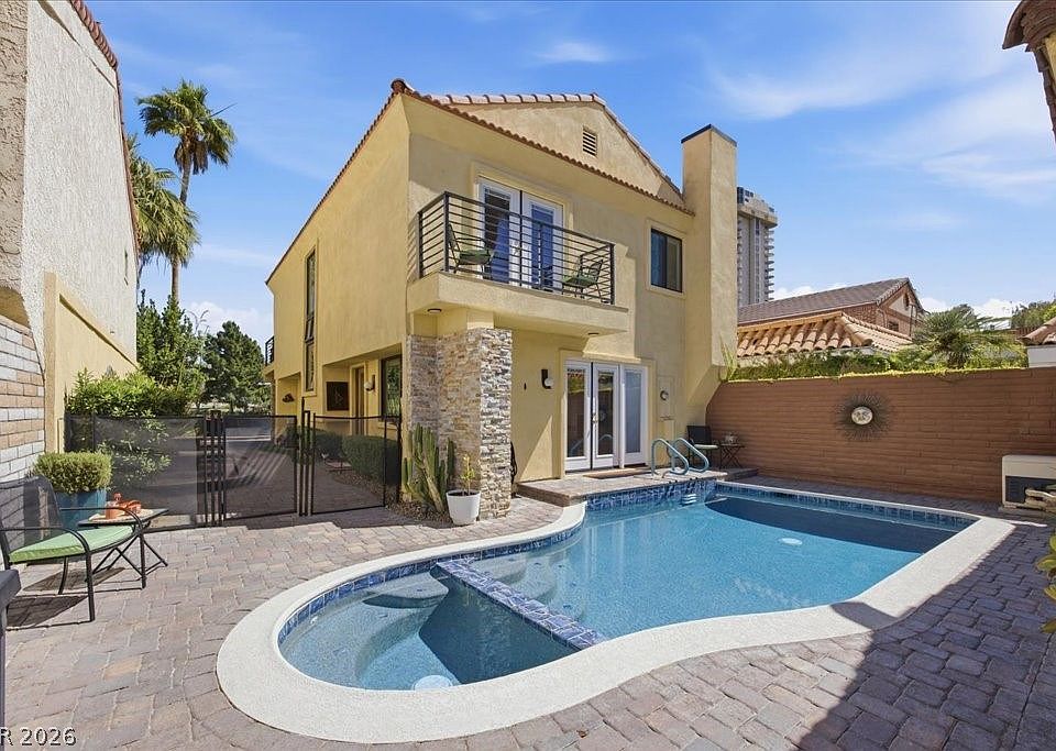 1st image of 3161 Bel Air Dr