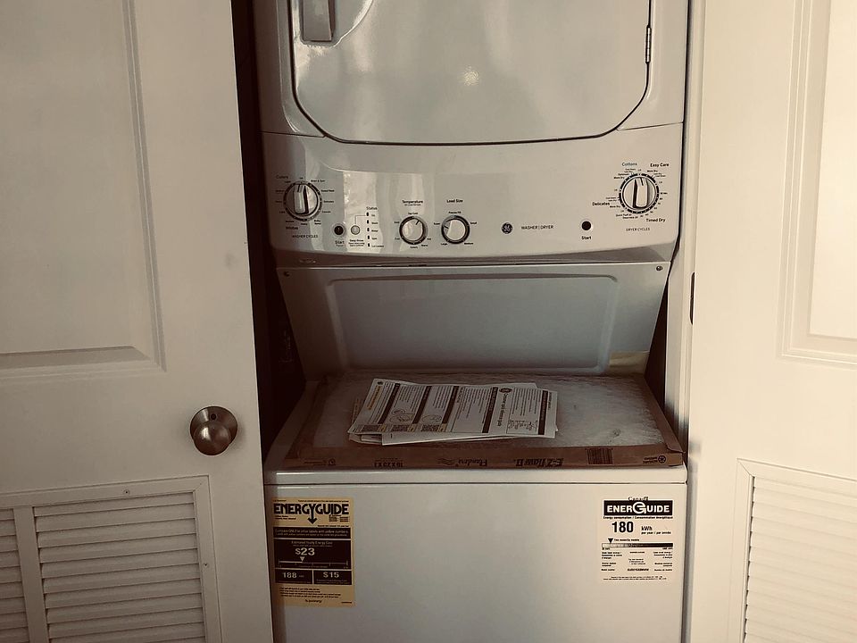 1st image of 3101 N Kedzie Ave #2