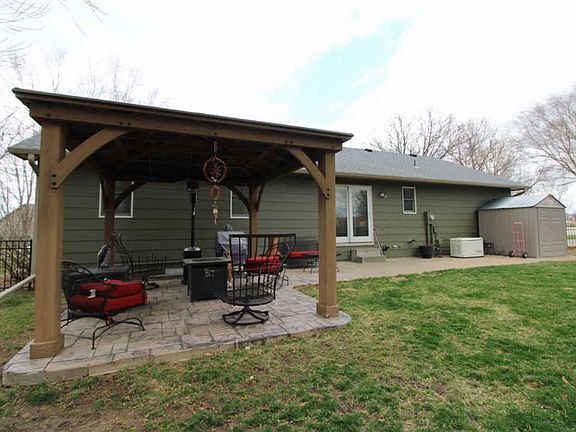 4th image of 2310 N Bridgette Dr