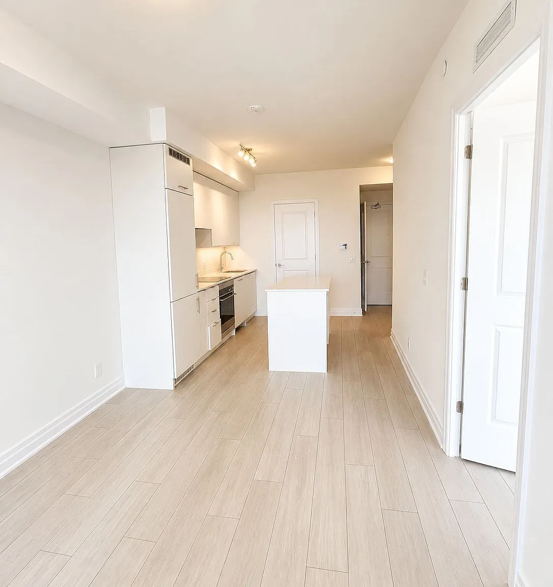 2 bed, $2,250 — Photo 4