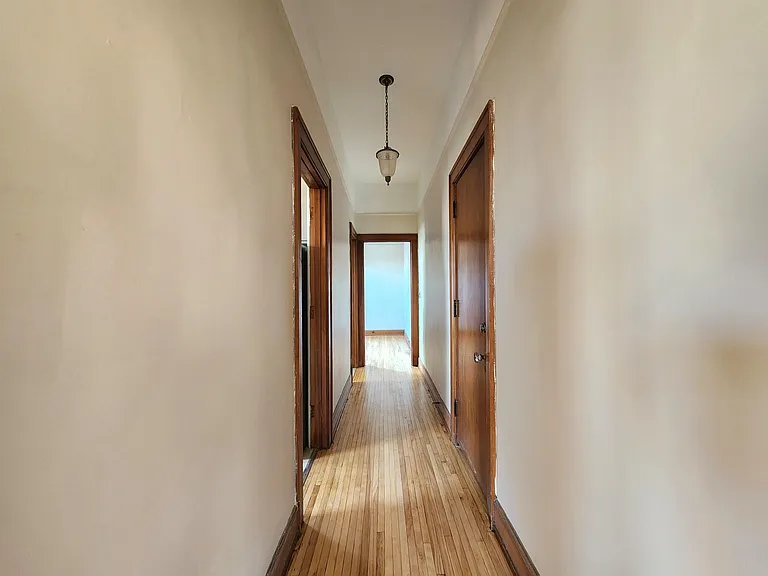 814 Center Ave #C — Photo 10