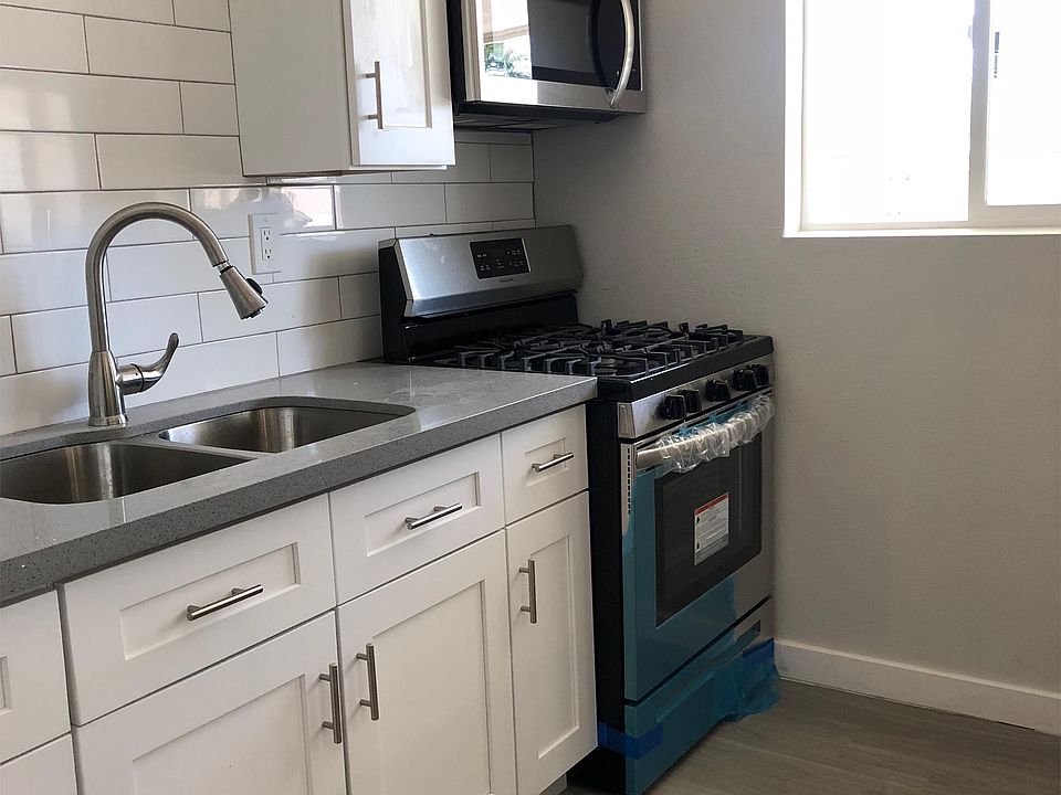 1st image of 400 W Pasadena Ave APT 12