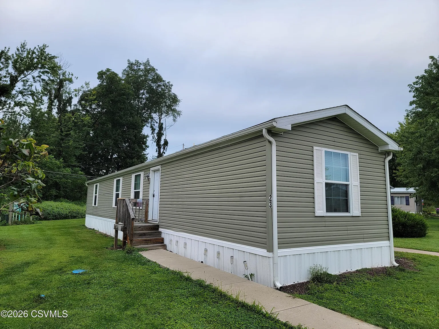 2 bed, 600 sqft, $850 — Photo 1