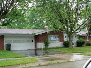 1124 Warburton Dr, Dayton, OH 45426