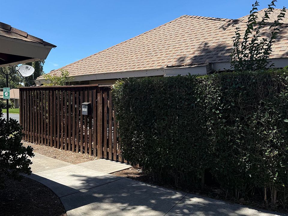 1st image of 2097 Olivera Rd APT D