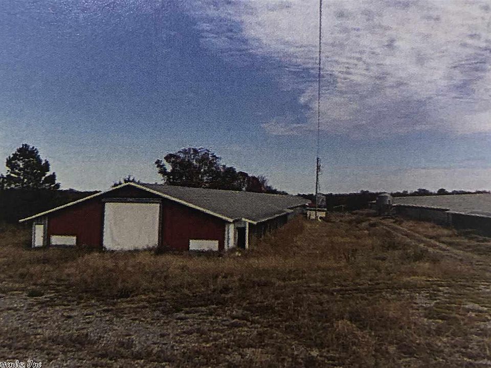 2nd image of 1210 Peach Orchard Rd