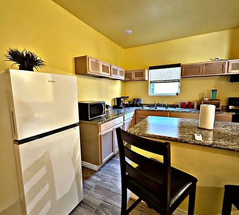 2nd image of 4364 Harvest Ln