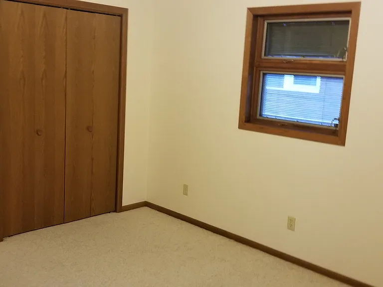 712 Indiana Ave — Photo 10