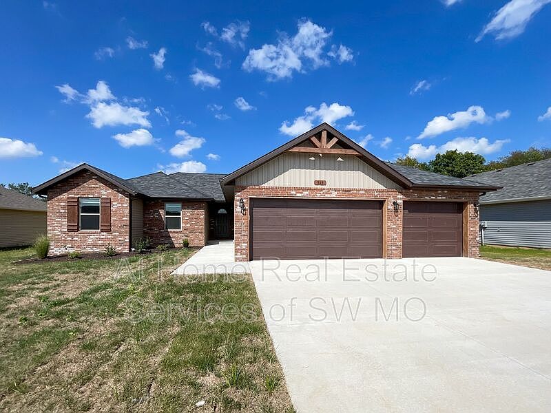 1st image of 353 Rabbit Run St