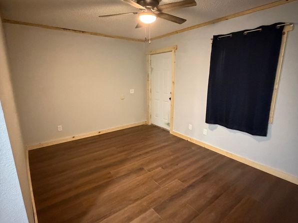251 S Main St APT 2
