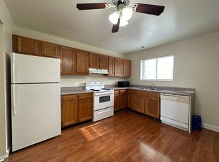 2256 Nichols Rd APT F, Arlington Hts, IL 60004