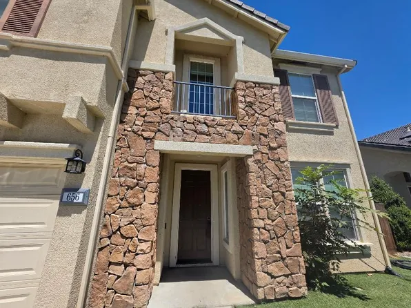656 Willow Way, Los Banos, CA 93635