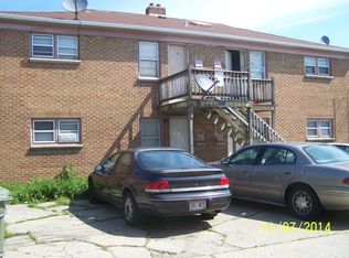 2541 W Victory Ln, Milwaukee, WI 53209