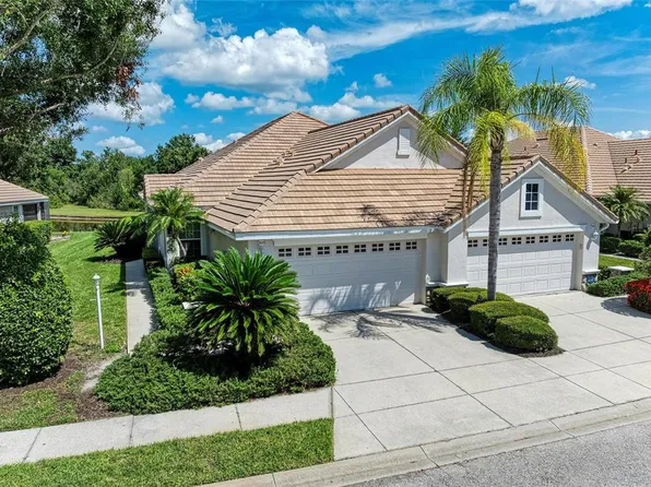 7039 Woodmore Ter, Lakewood Ranch, FL 34202