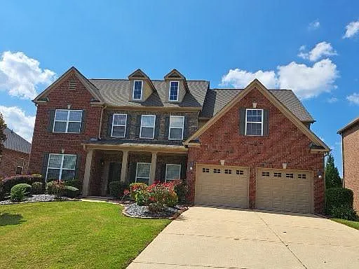 3612 Lake Estates Way