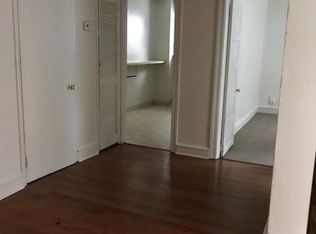121 S 22nd St APT 1R, Philadelphia, PA 19103