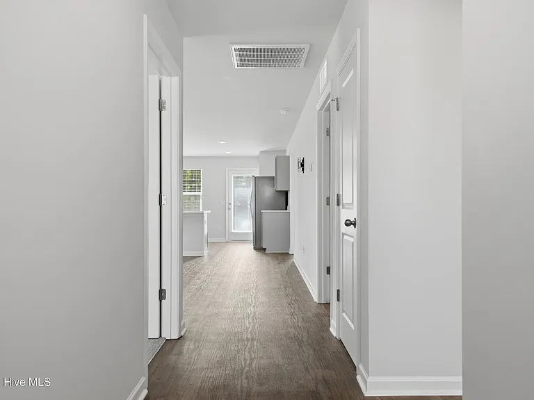 4024 Cypress Forest Way — Photo 10