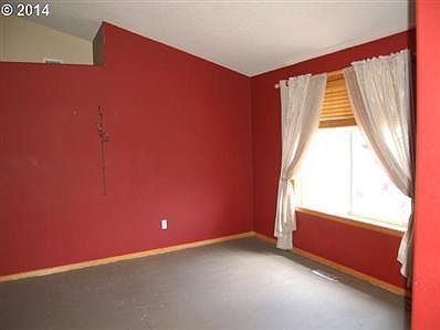 4th image of 14006 NE 100th St