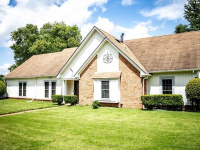 6716 Shoreline Cir, Memphis, TN, 38141