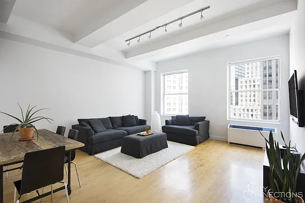 Sold by City Connections Realty | media 25