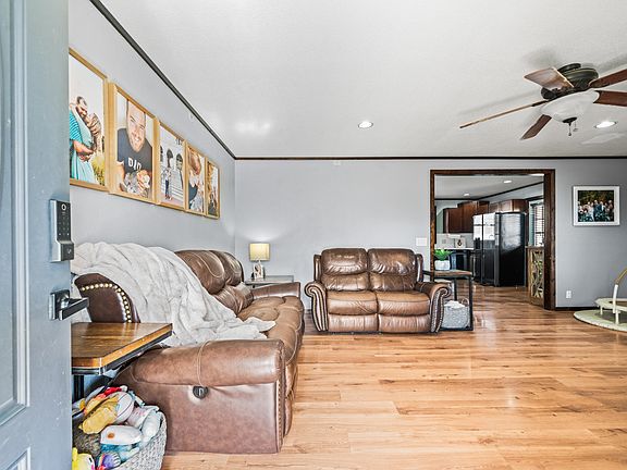 2nd image of 153 Willis Cir