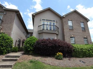 1074 Runningvine Ln, Auburn, AL 36830