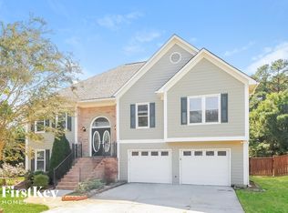 446 Hunters Crk, Dallas, GA 30157