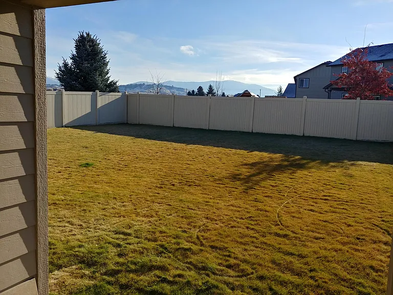 19728 E Nora Ave — Photo 2