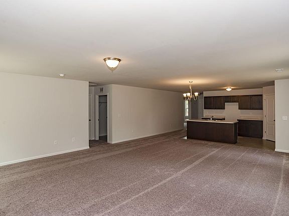 008 Family Room Compressed