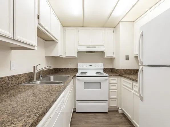 S. Barcelona St., 3640-44 S Barcelona St #3640-05, Spring Valley, CA 91977