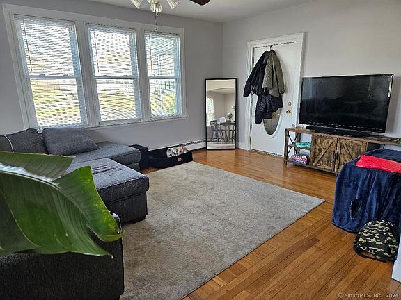 2nd image of 45 Ley St