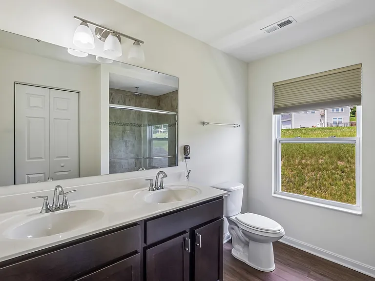 1105 Deerfield Dr — Photo 10