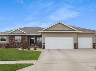 4301 N Olympia Dr, Sioux Falls, SD 57107
