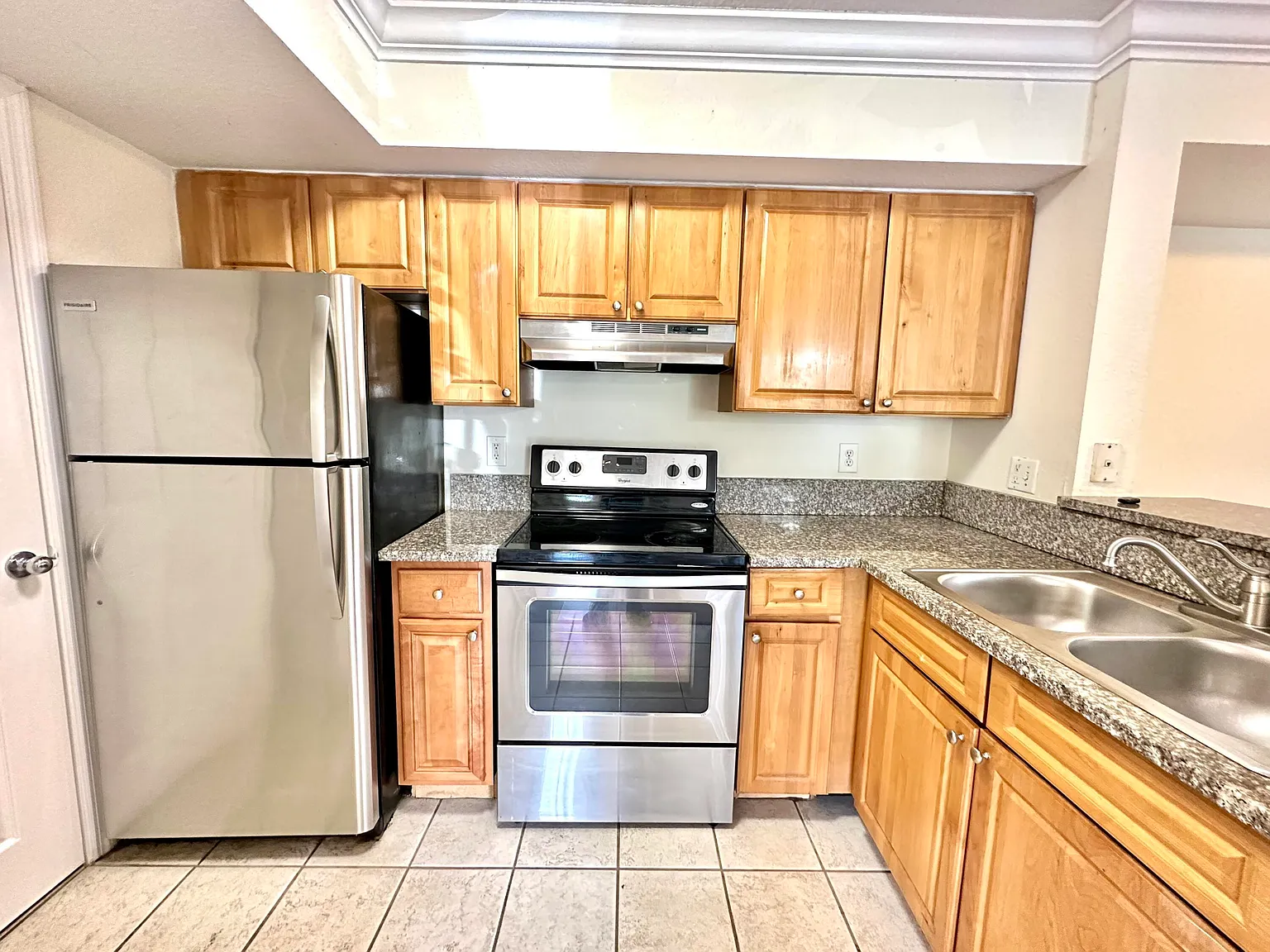 15135 Michelangelo Blvd — Photo 2