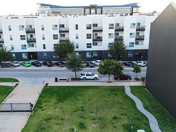 4th image of 117 NE 3rd St Lot 6
