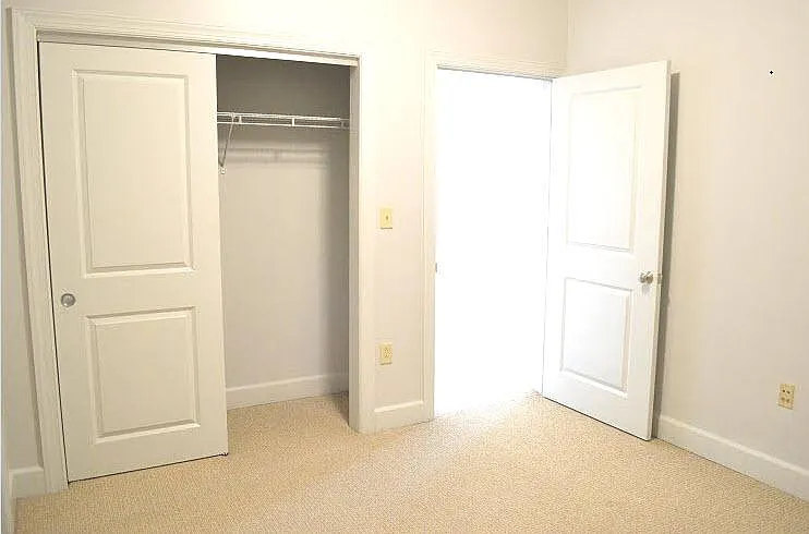 155 E Broad St #307 — Photo 4