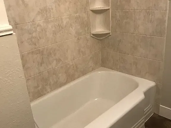 1725 E Warren Ave #1 — Photo 2