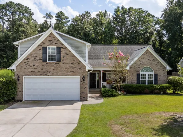 219 Pecan Grove Court, New Bern, NC 28562