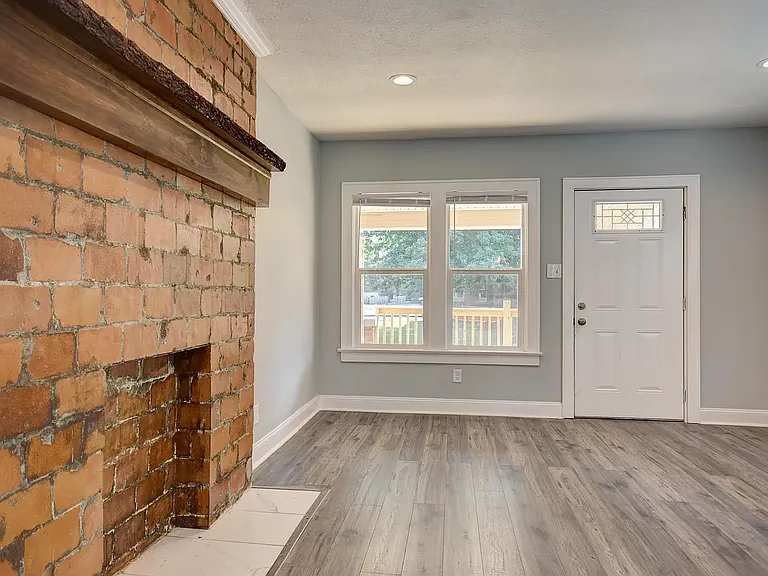 719 Fairwood Ave #719 — Photo 3