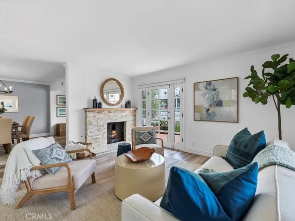 13 Laurel Sq, Manhattan Beach, CA 90266