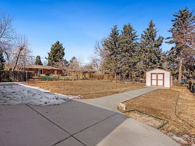 404 Cornell Ave — Photo 24