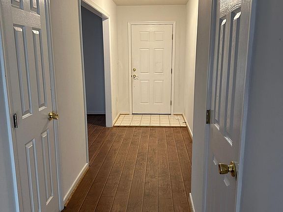 5th image of 11529 Pinedale Dr
