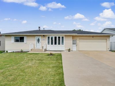 2336 31st St SW, Cedar Rapids, IA, 52404
