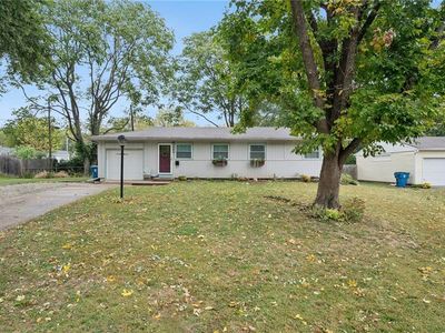 1002 NE Cowden Dr, Gladstone, MO, 64118