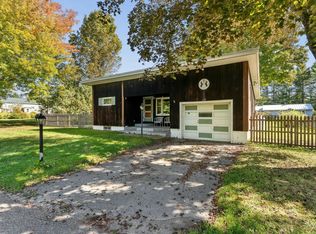 119 Metayer Ct, Waterbury Center, VT 05677