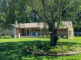 3 Gazon Rd, Shelter Island, NY 11964