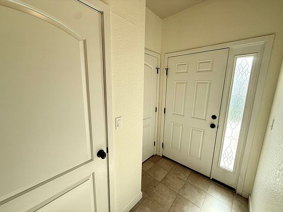 2nd image of 4855 Hahns Peak Dr Unit 103